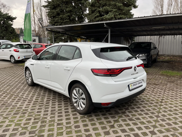 Renault Megane 1.5 dCi 115 к.с 6M/T - автомобили, коли, обяви за нови и употребявани 5