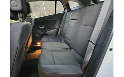 Renault Megane 1.5 Dci FACELIFT/6skorosti - автомобили, коли, обяви за нови и употребявани 12