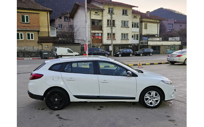 renault-megane - 5