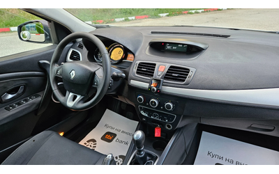 Renault Megane 1.5 Dci FACELIFT/6skorosti - автомобили, коли, обяви за нови и употребявани 11