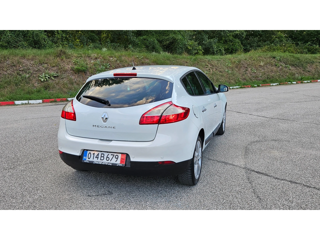 Renault Megane 1.5 Dci FACELIFT/6skorosti - автомобили, коли, обяви за нови и употребявани 5