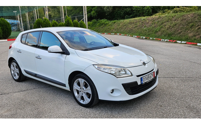 Renault Megane 1.5 Dci FACELIFT/6skorosti - автомобили, коли, обяви за нови и употребявани 8