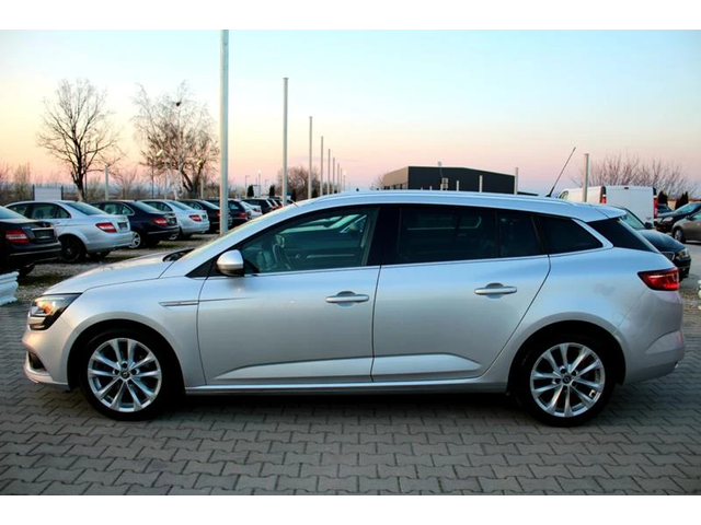 Renault Megane 1.5dCi MAX FULL - автомобили, коли, обяви за нови и употребявани 3