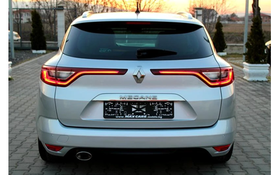 renault-megane - 5