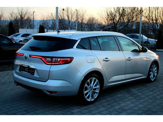 Renault Megane 1.5dCi MAX FULL - автомобили, коли, обяви за нови и употребявани 6