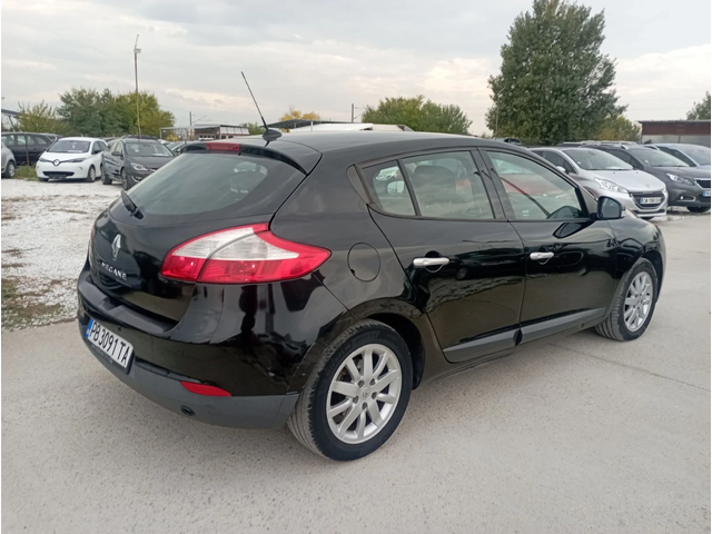 Renault Megane 1.6 ГАЗ, НАВИГАЦИЯ - автомобили, коли, обяви за нови и употребявани 3