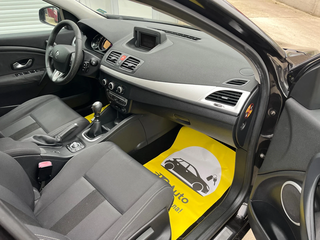 Renault Megane 1.5dci - автомобили, коли, обяви за нови и употребявани 8