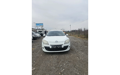 renault-megane - 4