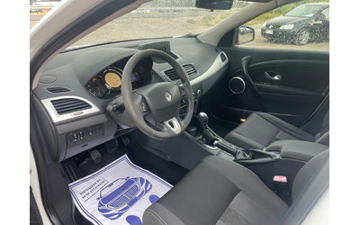 Renault Megane 1.5DCI-110-NAVI-ITALIA - автомобили, коли, обяви за нови и употребявани 8