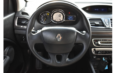 Renault Megane 1.2i* Petrol* 100000KM!!! - автомобили, коли, обяви за нови и употребявани 13