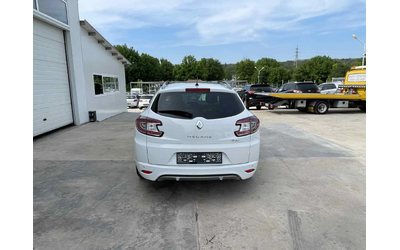 renault-megane - 5