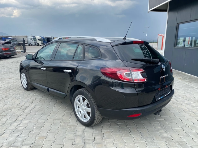 Renault Megane 1.5dci - автомобили, коли, обяви за нови и употребявани 4