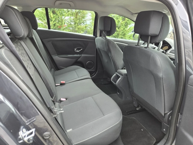 Renault Megane 1.5DCI-110кс= 6ск= НАВИ= АВТОПИЛОТ= ПАРКТРОНИК - автомобили, коли, обяви за нови и употребявани 13