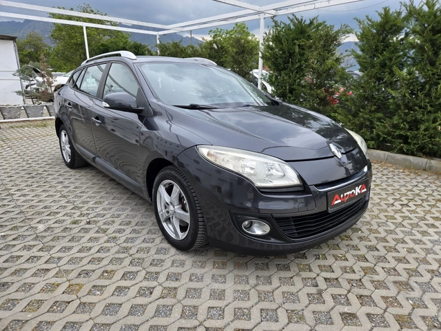 Renault Megane 1.5DCI-110кс= 6ск= НАВИ= АВТОПИЛОТ= ПАРКТРОНИК - автомобили, коли, обяви за нови и употребявани 1