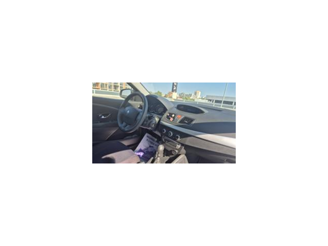 Renault Megane slim - автомобили, коли, обяви за нови и употребявани 3