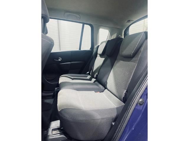 Renault Modus 1.2i Facelift - автомобили, коли, обяви за нови и употребявани 9