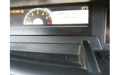 Renault Scenic 1500DCi - автомобили, коли, обяви за нови и употребявани 12