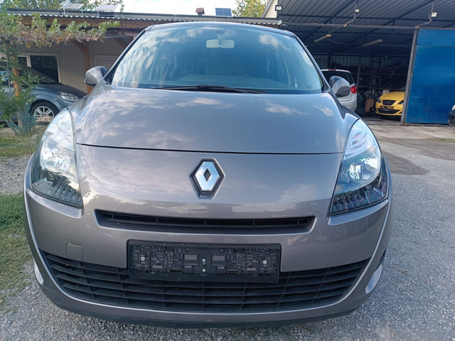 Renault Scenic 1500DCi - автомобили, коли, обяви за нови и употребявани 3