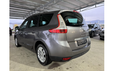 renault-scenic - 2