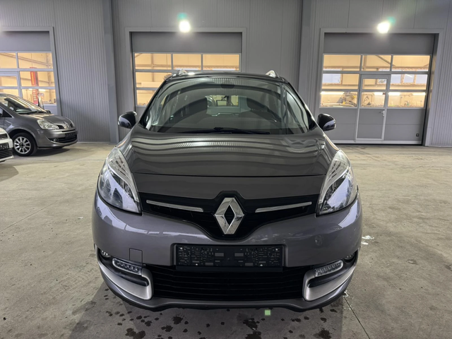 Renault Scenic 110ps* 7м* 6ск* НАВИ* Климат* Паркт* - автомобили, коли, обяви за нови и употребявани 7