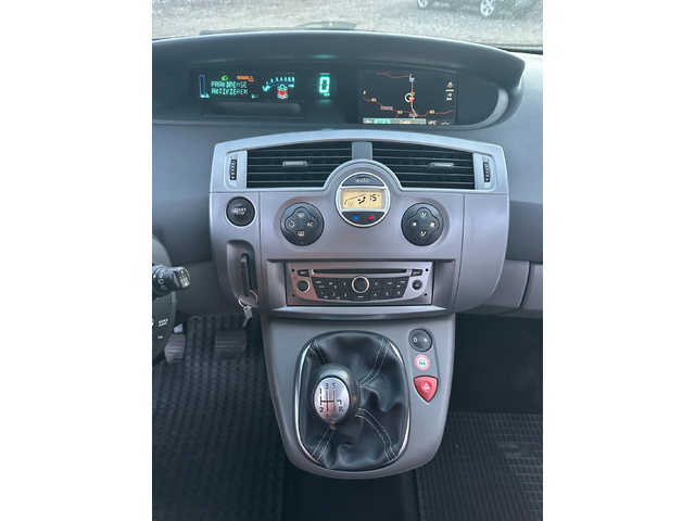 Renault Scenic 2.0I 133kc NAVI - автомобили, коли, обяви за нови и употребявани 11