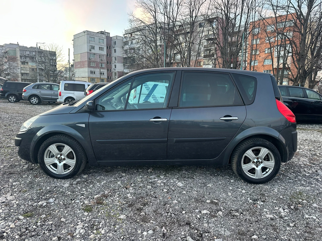 Renault Scenic 2.0I 133kc NAVI - автомобили, коли, обяви за нови и употребявани 1