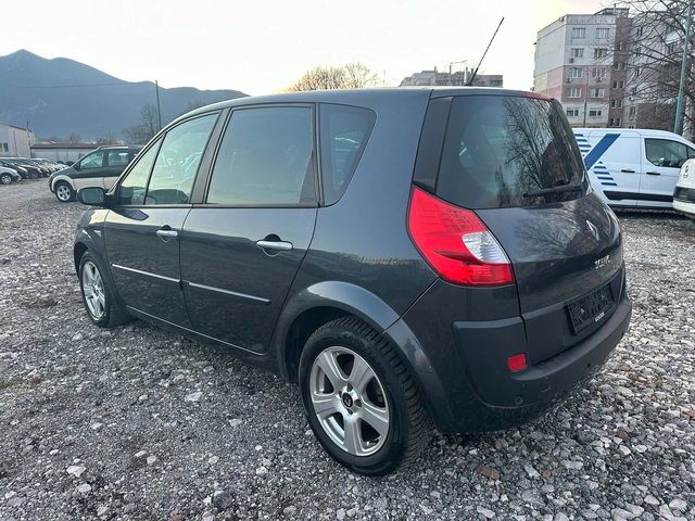 Renault Scenic 2.0I 133kc NAVI - автомобили, коли, обяви за нови и употребявани 2