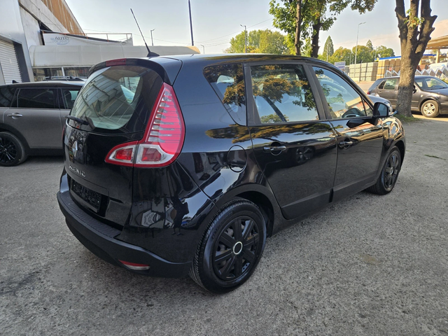 Renault Scenic 1.9 дизел - автомобили, коли, обяви за нови и употребявани 2