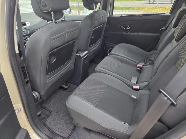 Renault Scenic 1.5dci* klima* - автомобили, коли, обяви за нови и употребявани 11