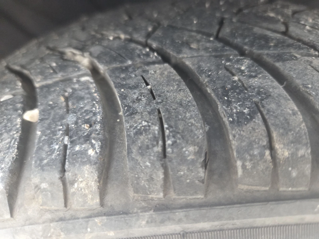 Renault Scenic 1.5dci* klima* - автомобили, коли, обяви за нови и употребявани 9