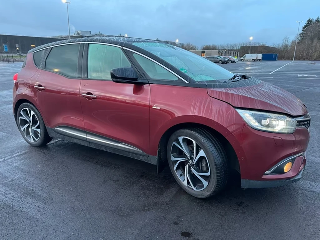 Renault Scenic 1.6dci 160ps Bose Edition - автомобили, коли, обяви за нови и употребявани 1