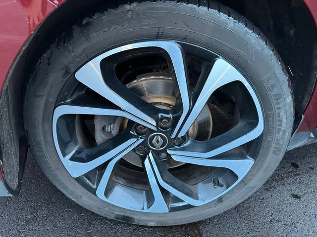 Renault Scenic 1.6dci 160ps Bose Edition - автомобили, коли, обяви за нови и употребявани 9