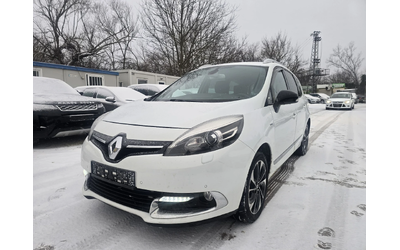 renault-scenic - 0