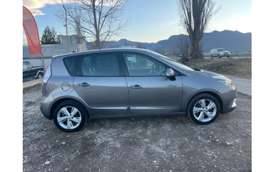 renault-scenic - 3