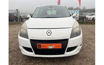 renault-scenic - 1
