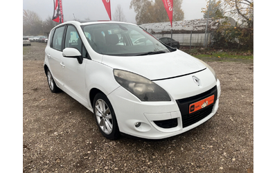 renault-scenic - 2