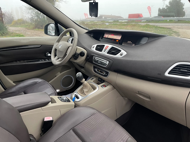 Renault Scenic 1.5DCI-NAVI-PANO-KAMERA-ITALIA - автомобили, коли, обяви за нови и употребявани 4