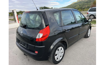 renault-scenic - 3