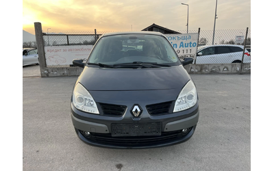 renault-scenic - 1