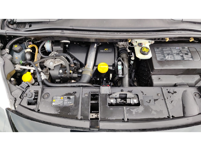 Renault Scenic - автомобили, коли, обяви за нови и употребявани 13