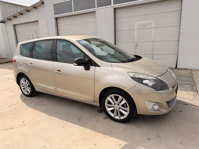 Renault Scenic 1.9dci 131k.c * Navi* 7 mesta* UNIKAT* - автомобили, коли, обяви за нови и употребявани 12