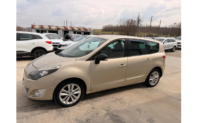 renault-scenic - 2