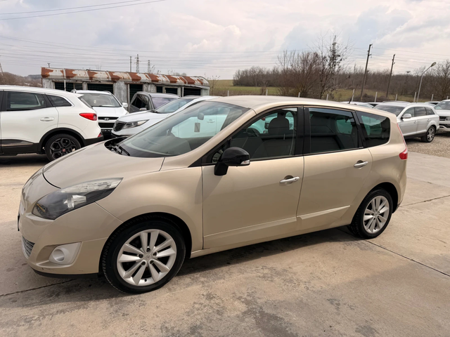 Renault Scenic 1.9dci 131k.c * Navi* 7 mesta* UNIKAT* - автомобили, коли, обяви за нови и употребявани 2