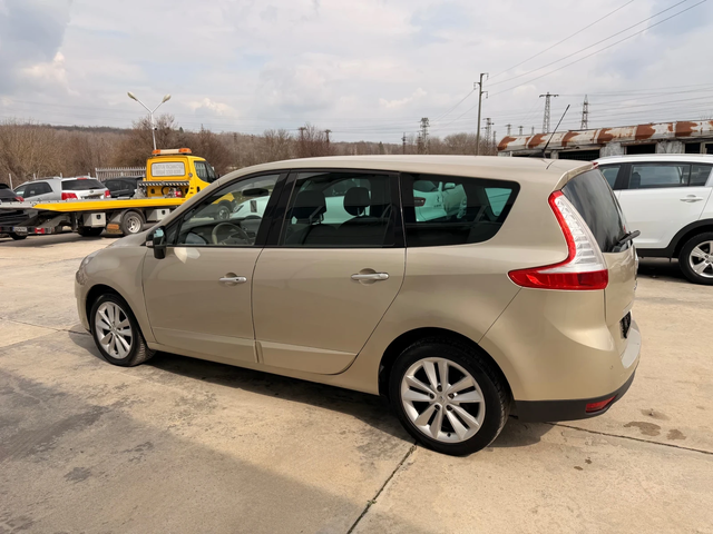 Renault Scenic 1.9dci 131k.c * Navi* 7 mesta* UNIKAT* - автомобили, коли, обяви за нови и употребявани 3