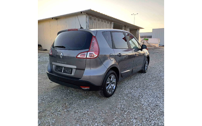 Renault Scenic 1.5dci * 110k.c* Navi* UNIKAT* - автомобили, коли, обяви за нови и употребявани 13