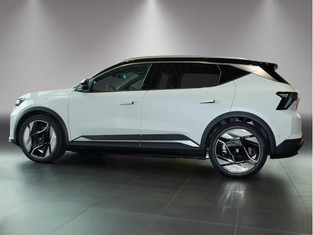 Renault Scenic E-Tech 87kWh Iconic - Full Options - автомобили, коли, обяви за нови и употребявани 1
