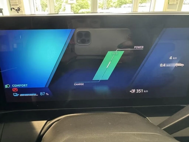Renault Scenic E-Tech Techno 65kWh DISTR Winter Pack Massage K-L - автомобили, коли, обяви за нови и употребявани 14
