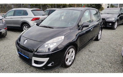 renault-scenic - 0