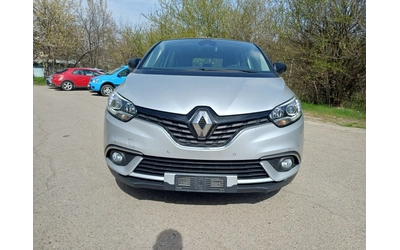 renault-scenic - 1
