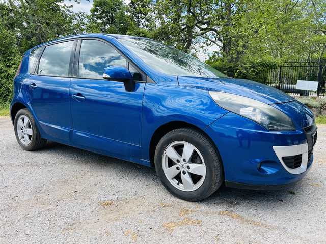 Renault Scenic ТСЕ 130 - автомобили, коли, обяви за нови и употребявани 1